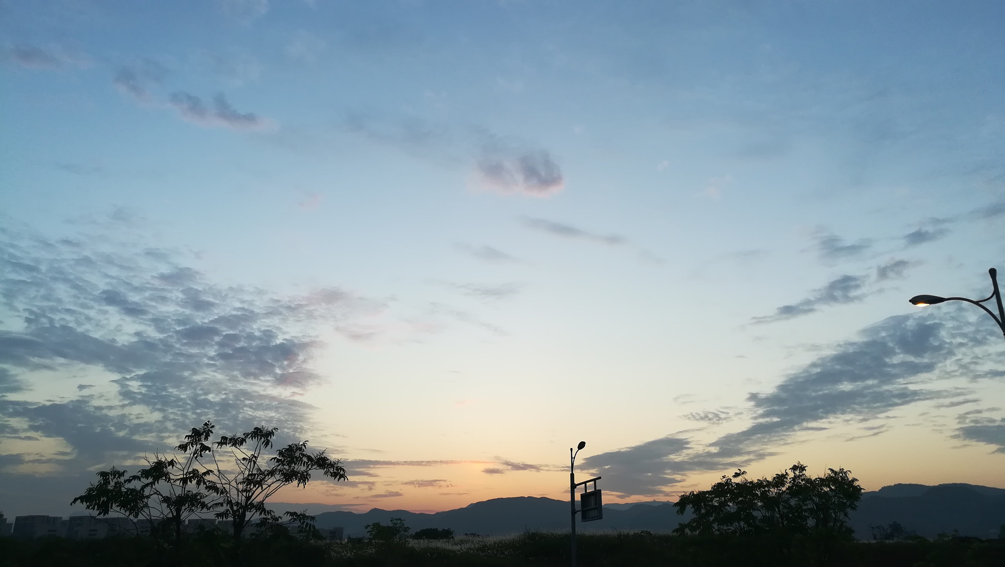 HUAWEI c??Eu?s 6X sample photo