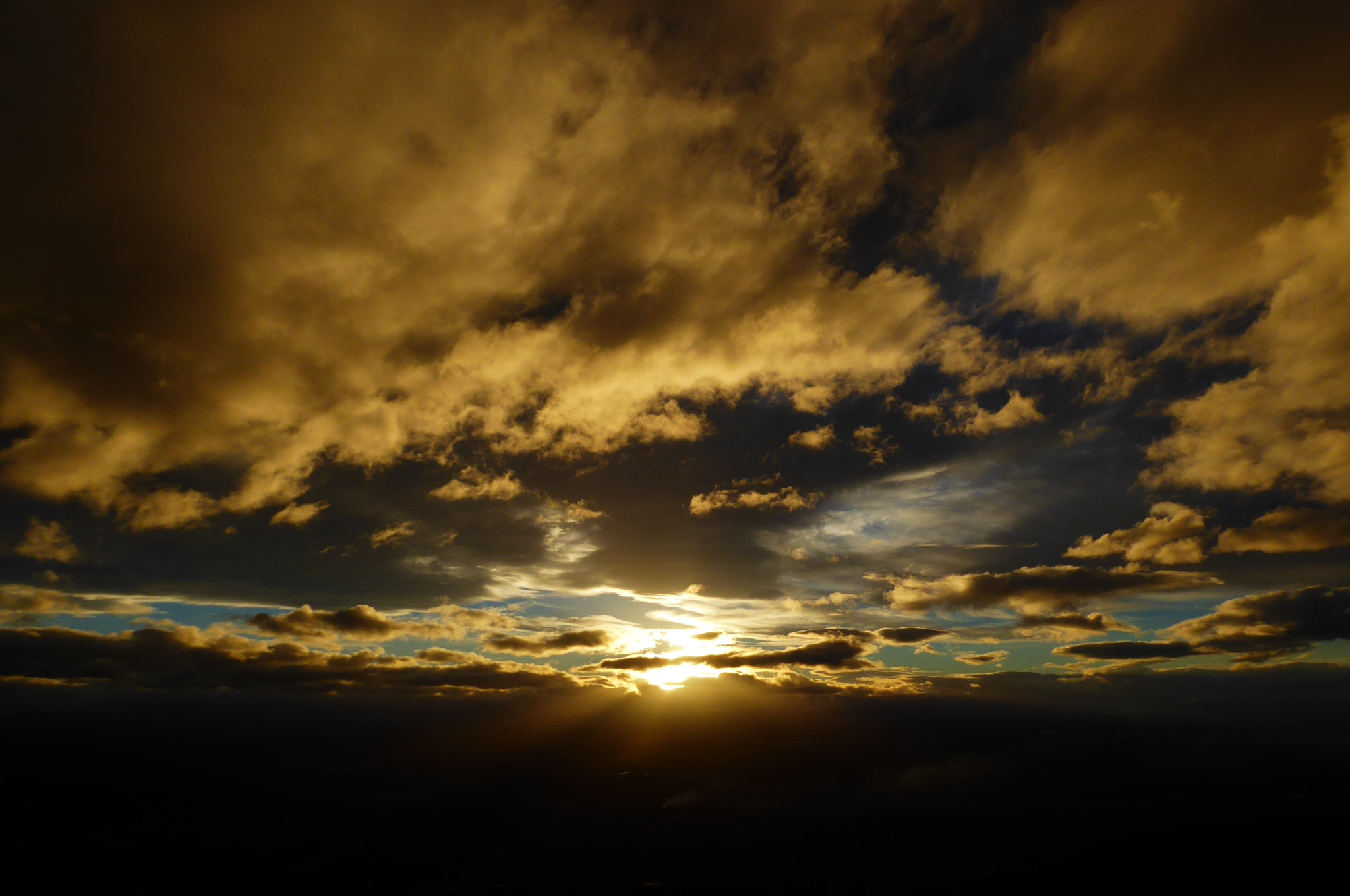 Panasonic Lumix DMC-ZS50 (Lumix DMC-TZ70) sample photo. Sunset from te mata peak hawkes bay new zealand photography