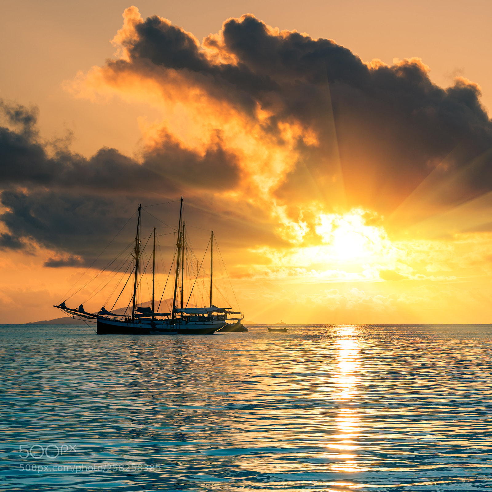 Nikon D810 sample photo. Recreational yacht at the photography