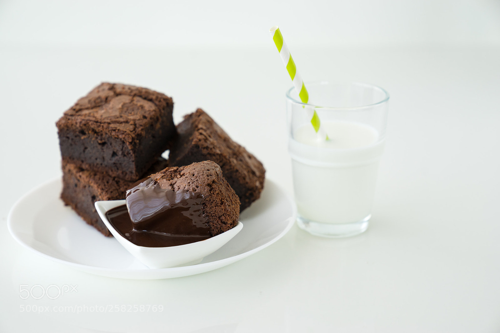 Sony a7 II sample photo. Slice of delicious homemade photography