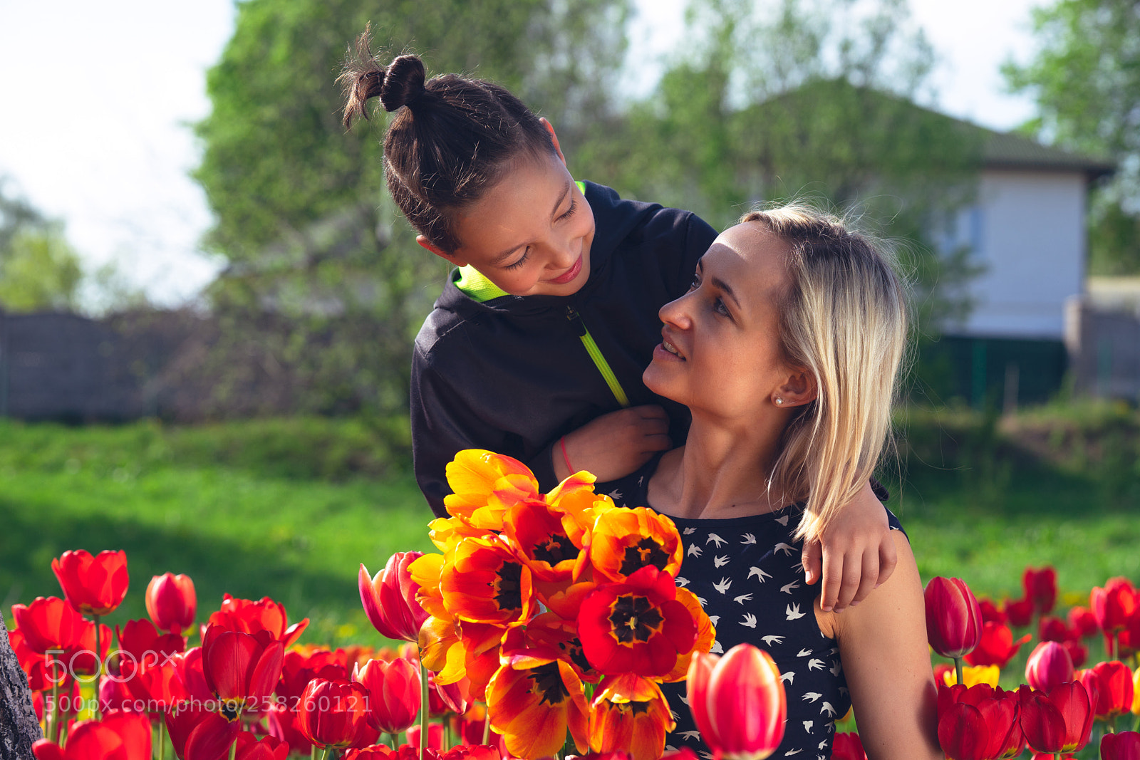 Sony a7 II sample photo. Mother with two sons photography
