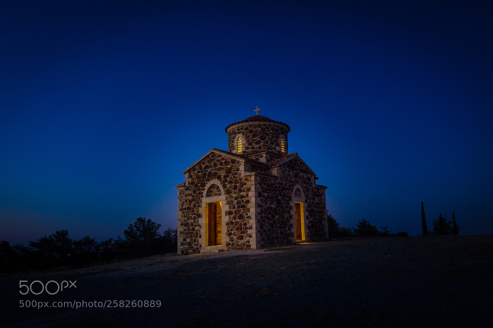 Canon EOS 600D (Rebel EOS T3i / EOS Kiss X5) sample photo. Cyprus landscape by night photography