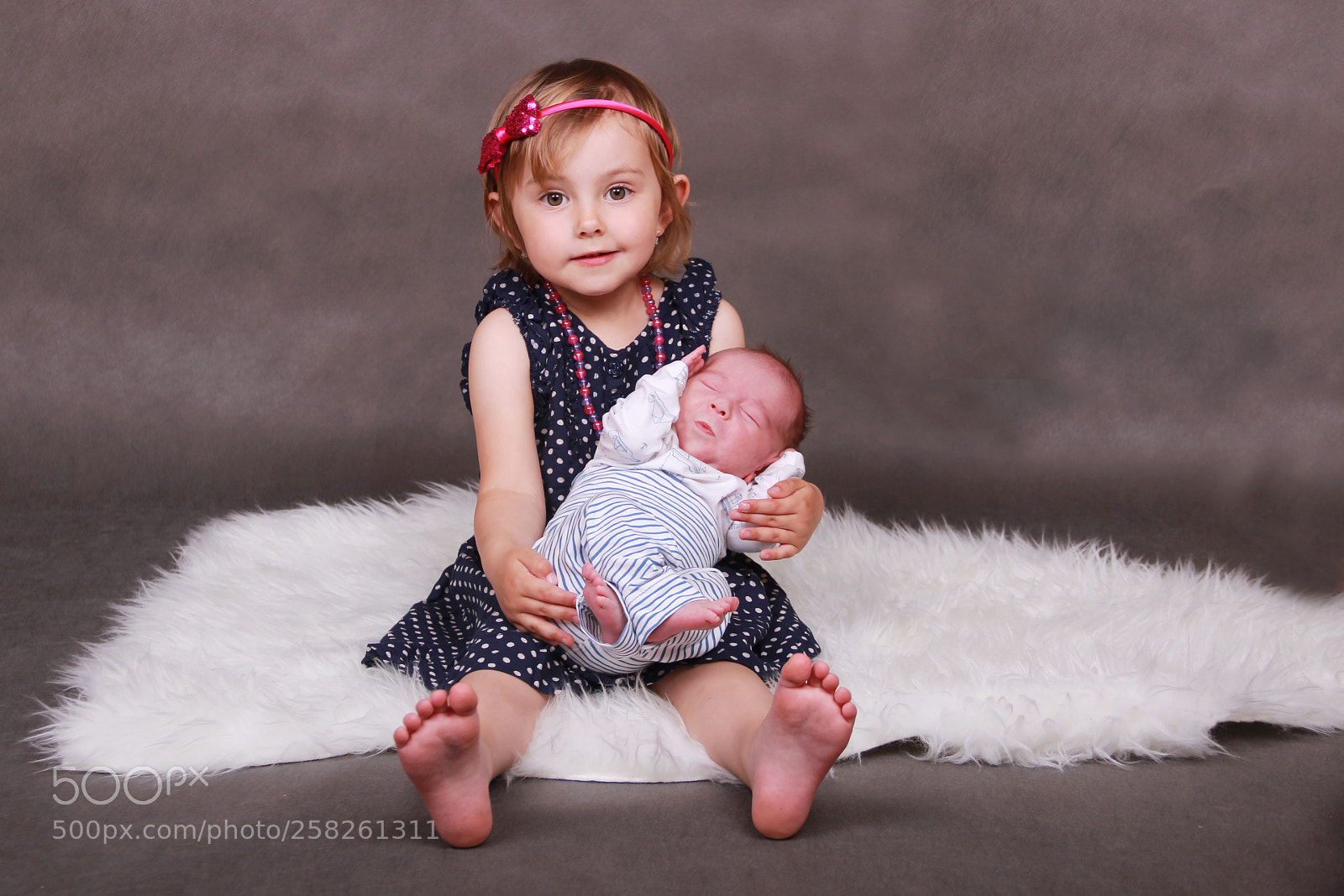 Canon EOS 600D (Rebel EOS T3i / EOS Kiss X5) sample photo. Newborn photography