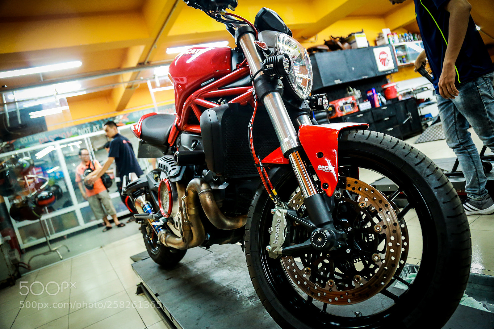 Canon EOS 6D sample photo. A () photography
