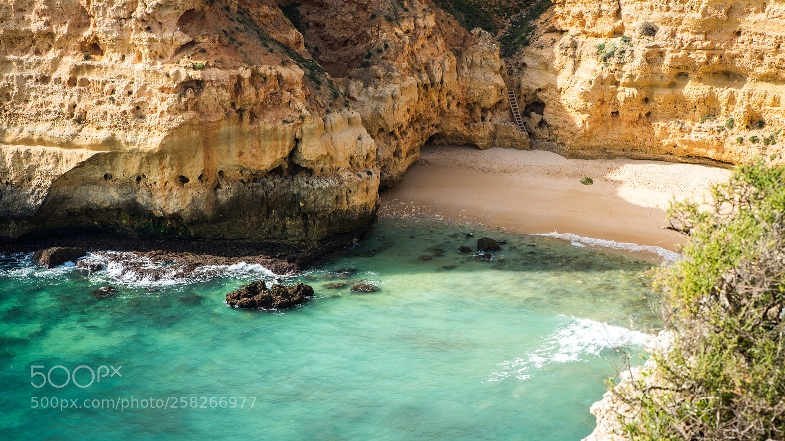 Nikon D750 sample photo. Algarve beach photography
