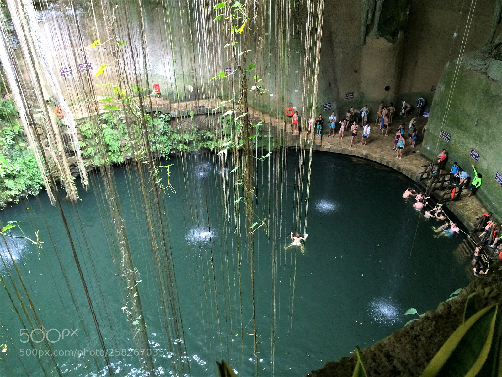 Apple iPhone 5s sample photo. Cenote ik kil photography