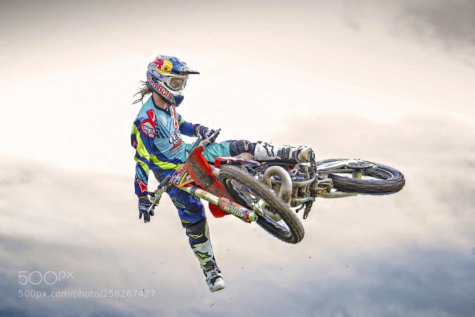 Nikon D7000 sample photo. Display photography