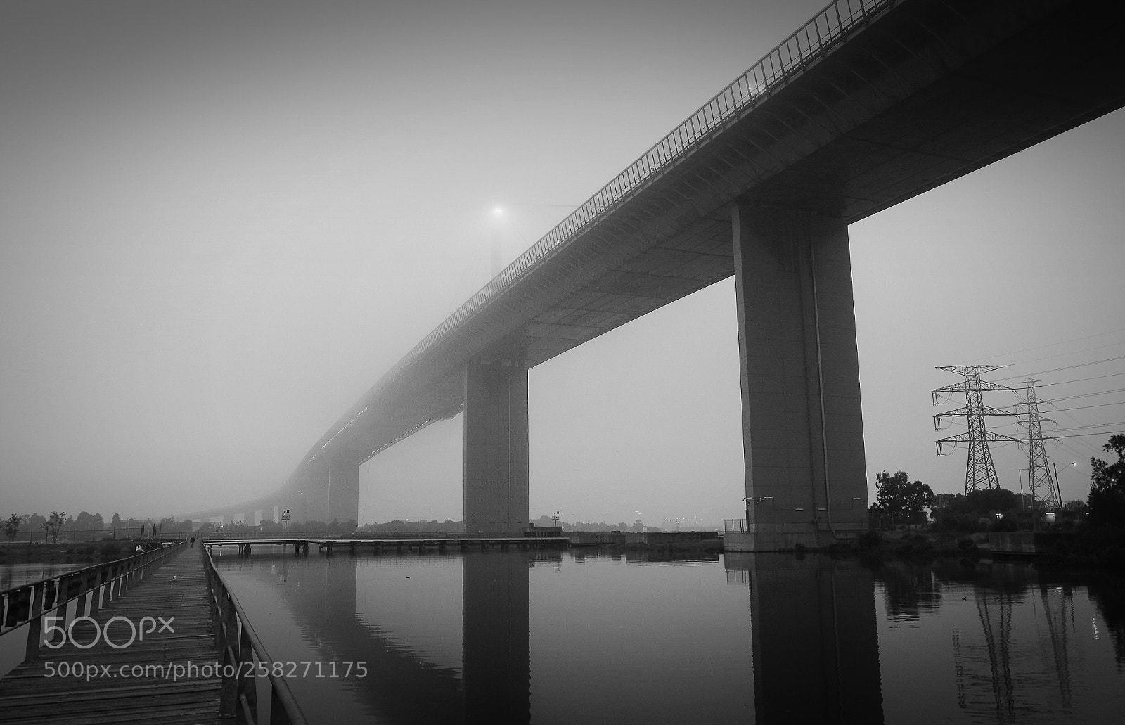 Pentax K-30 sample photo. Misty westgate photography