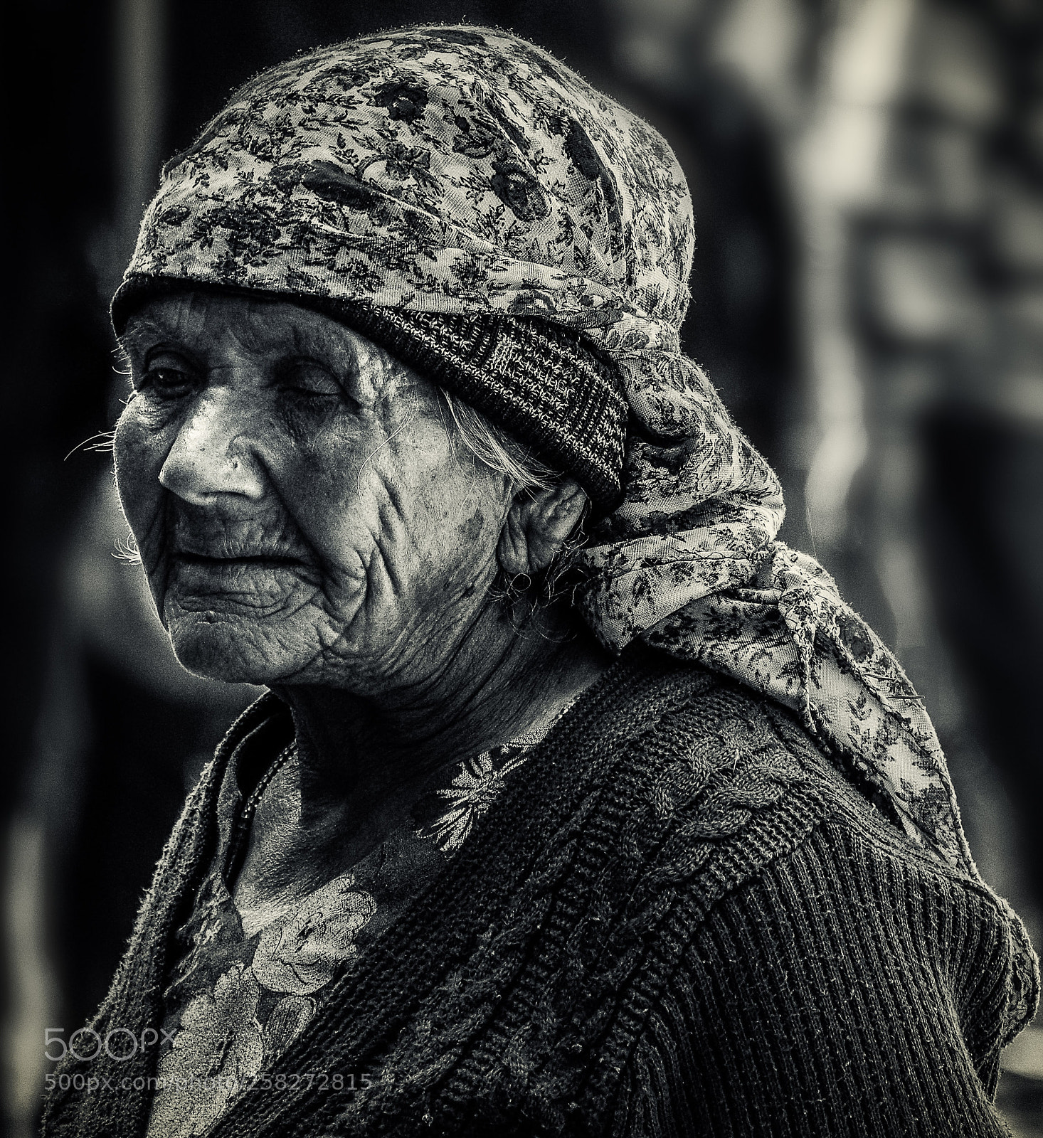 Olympus OM-D E-M10 II sample photo. An old face photography