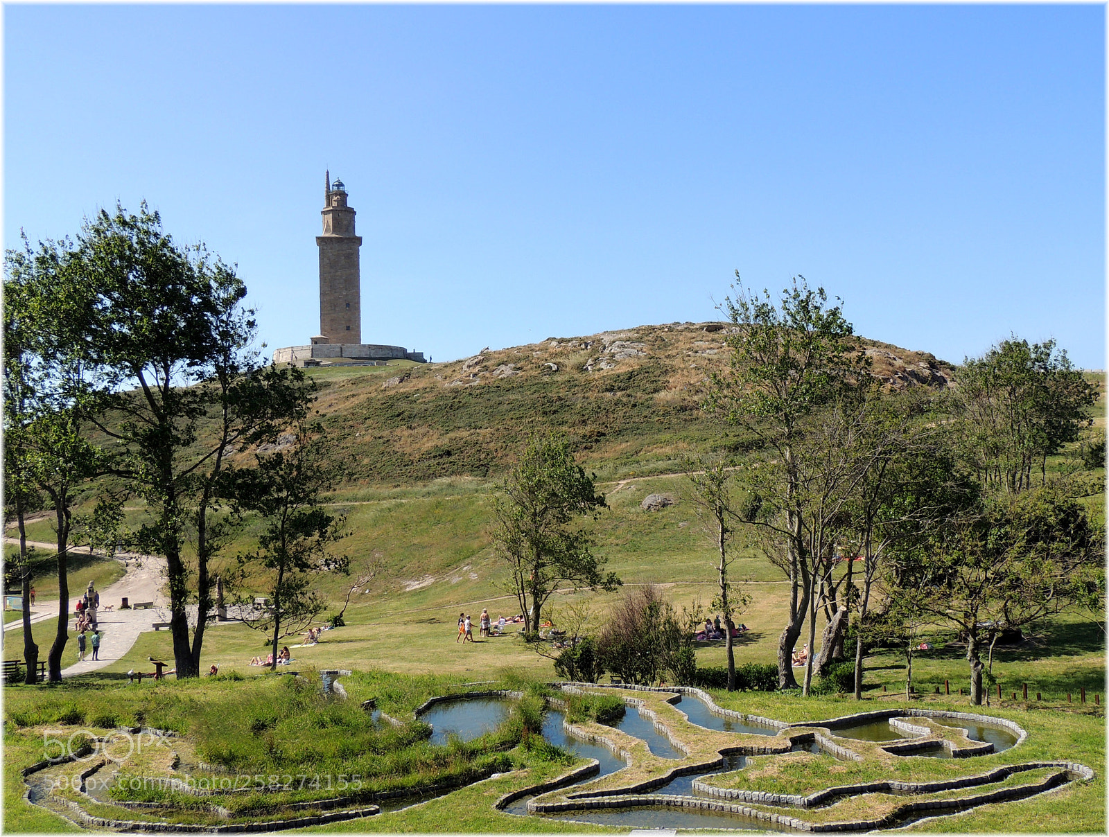 Nikon Coolpix P510 sample photo. Torre de hercules photography
