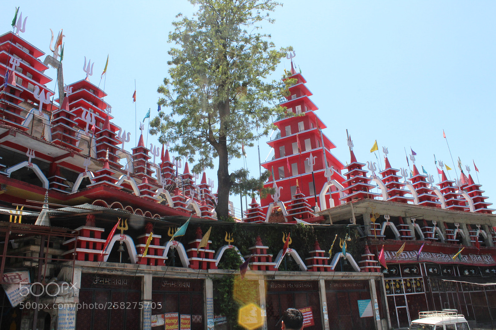 Canon EOS 1300D (EOS Rebel T6 / EOS Kiss X80) sample photo. Shiv mandir rajpur road photography