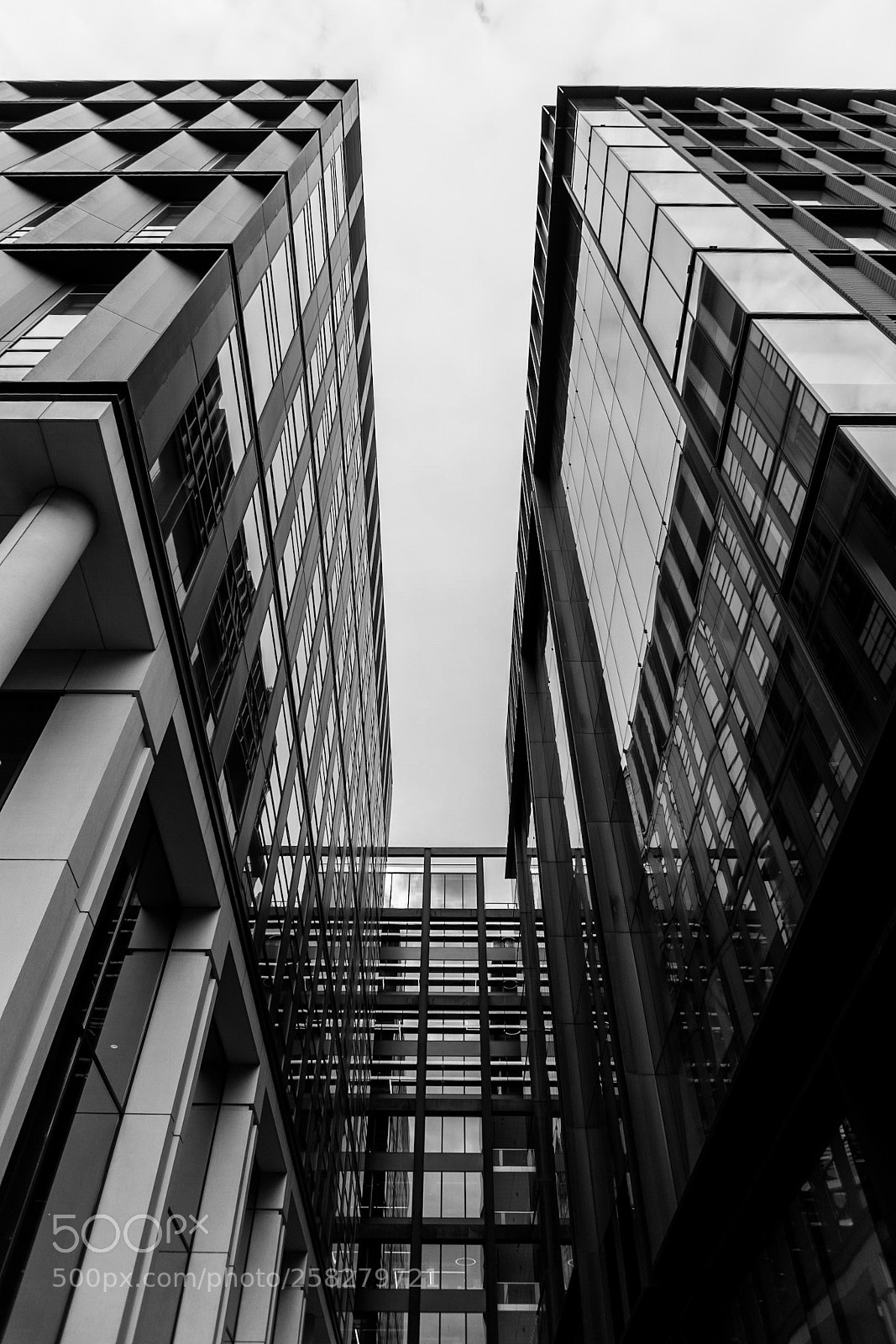Sony a6000 sample photo. Alley in the sky photography
