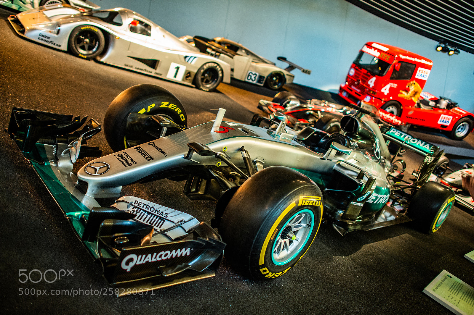Nikon D4 sample photo. Mercedes-benz museum : stuttgart : germany photography