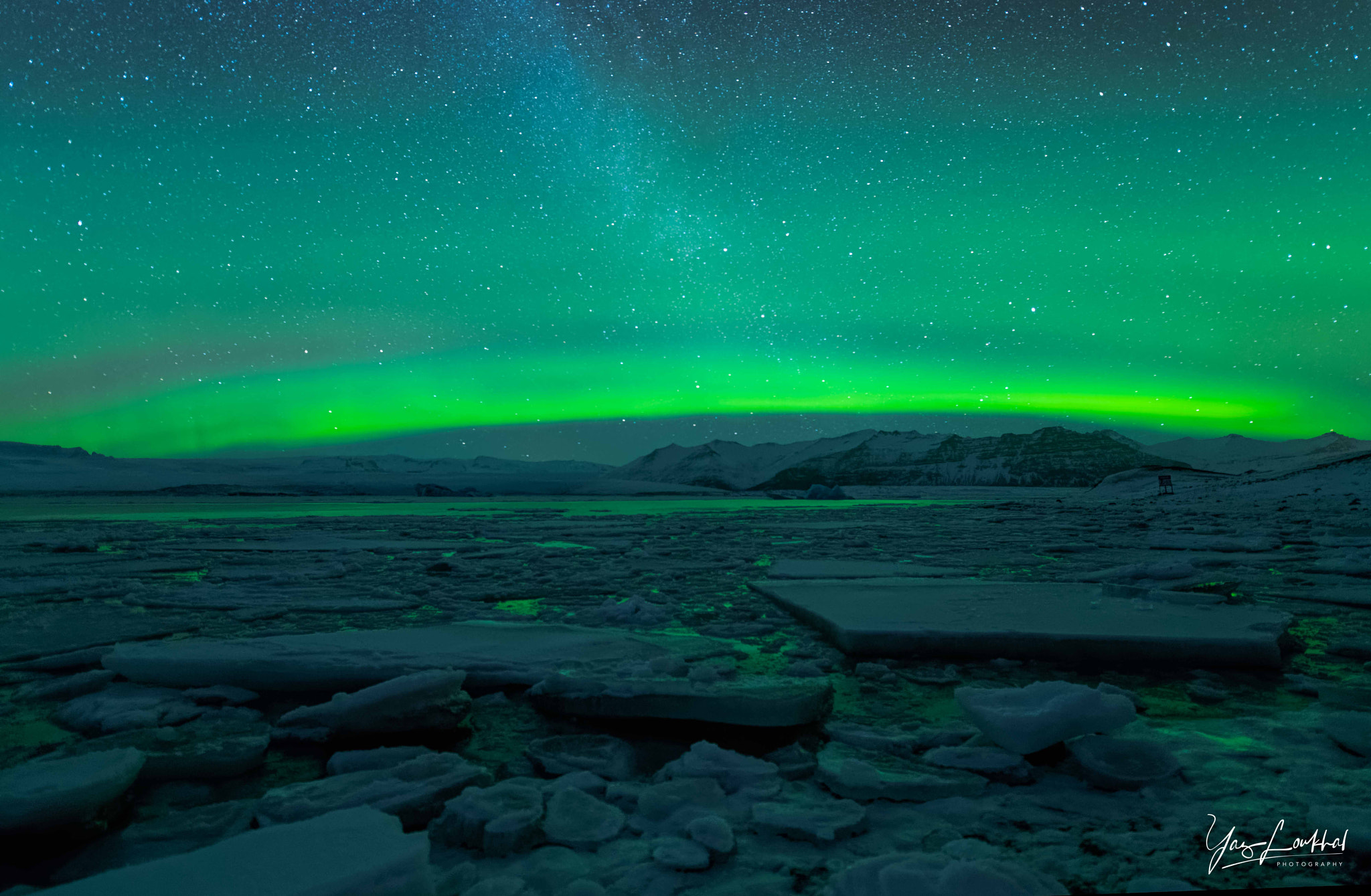 Nikon D850 + Nikon AF-S Nikkor 14-24mm F2.8G ED sample photo. Northern light & milky way photography