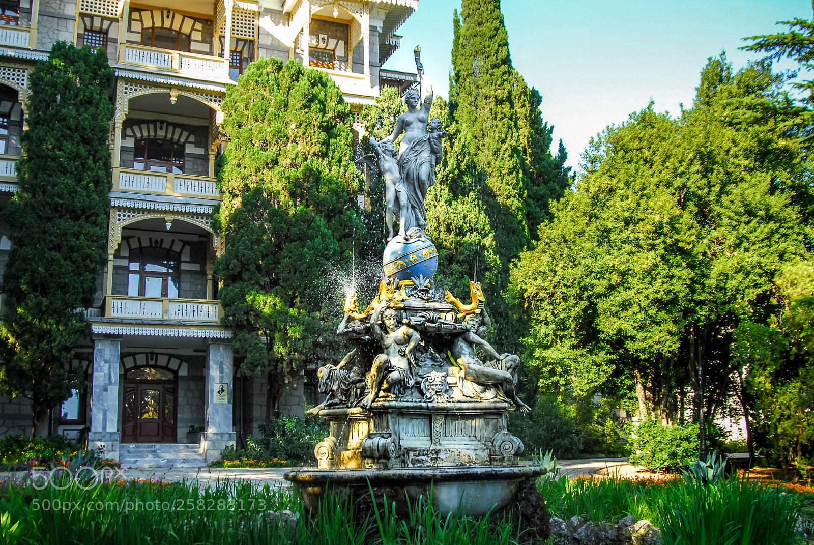 Nikon D200 sample photo. "goddess of night" fountain photography