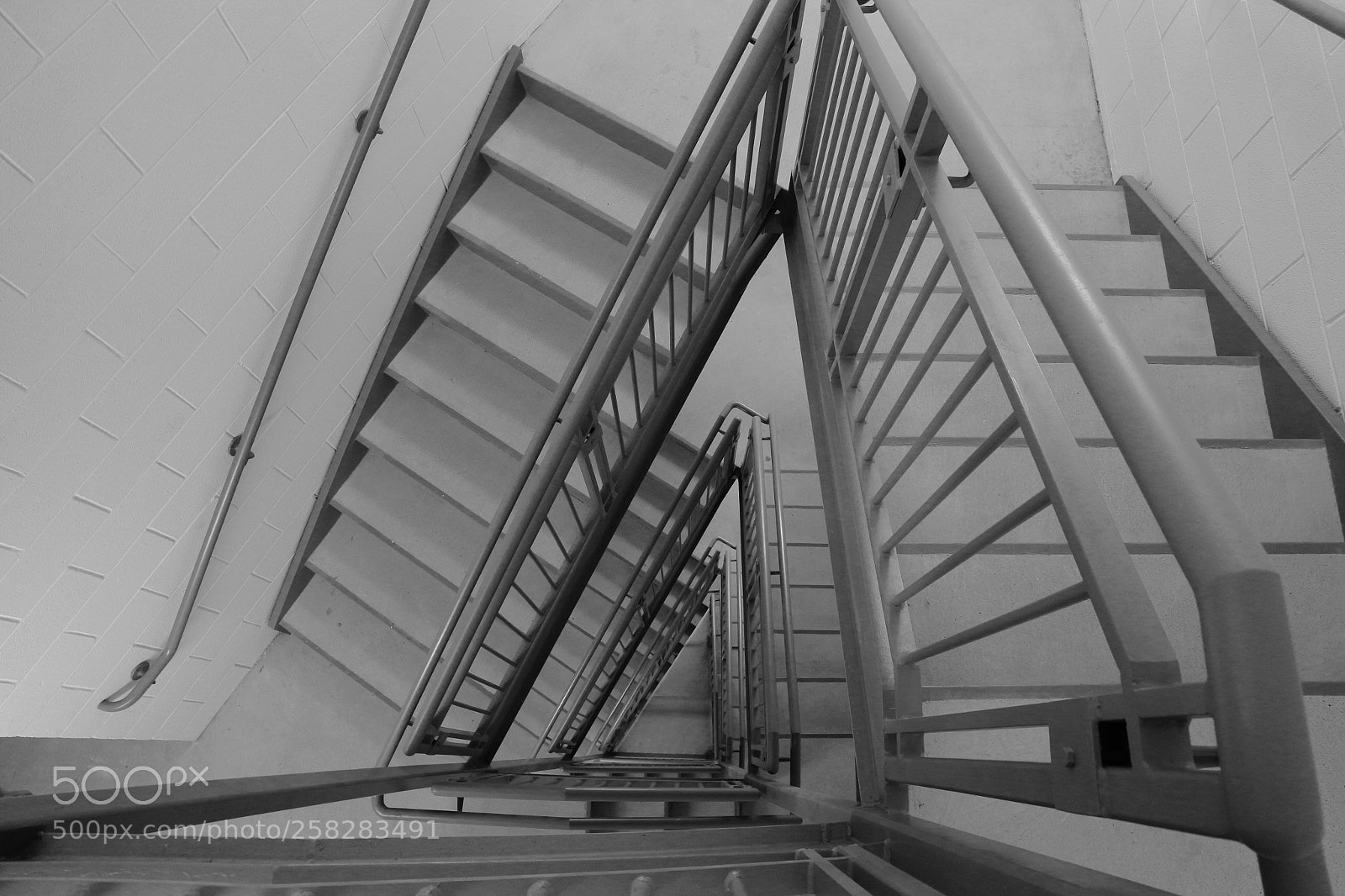 Canon EOS M sample photo. Bw stairs photography