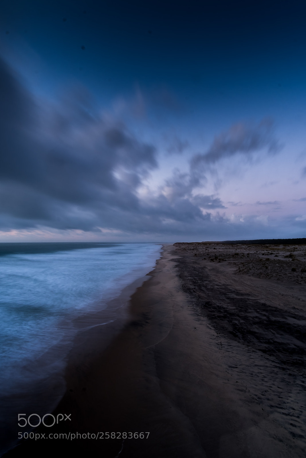 Fujifilm X-T1 sample photo. Dramatic beach (2) photography