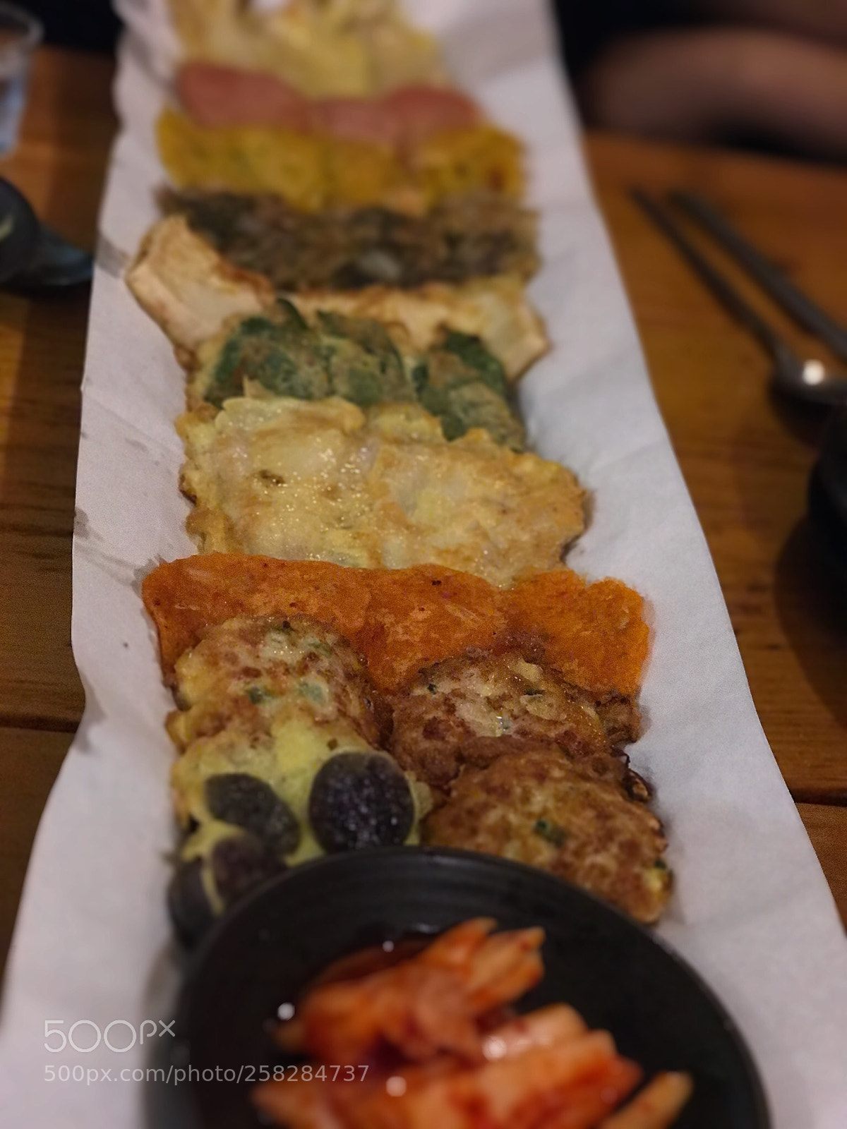 Apple iPhone 7 Plus sample photo. Korean mo-deum-jeon photography