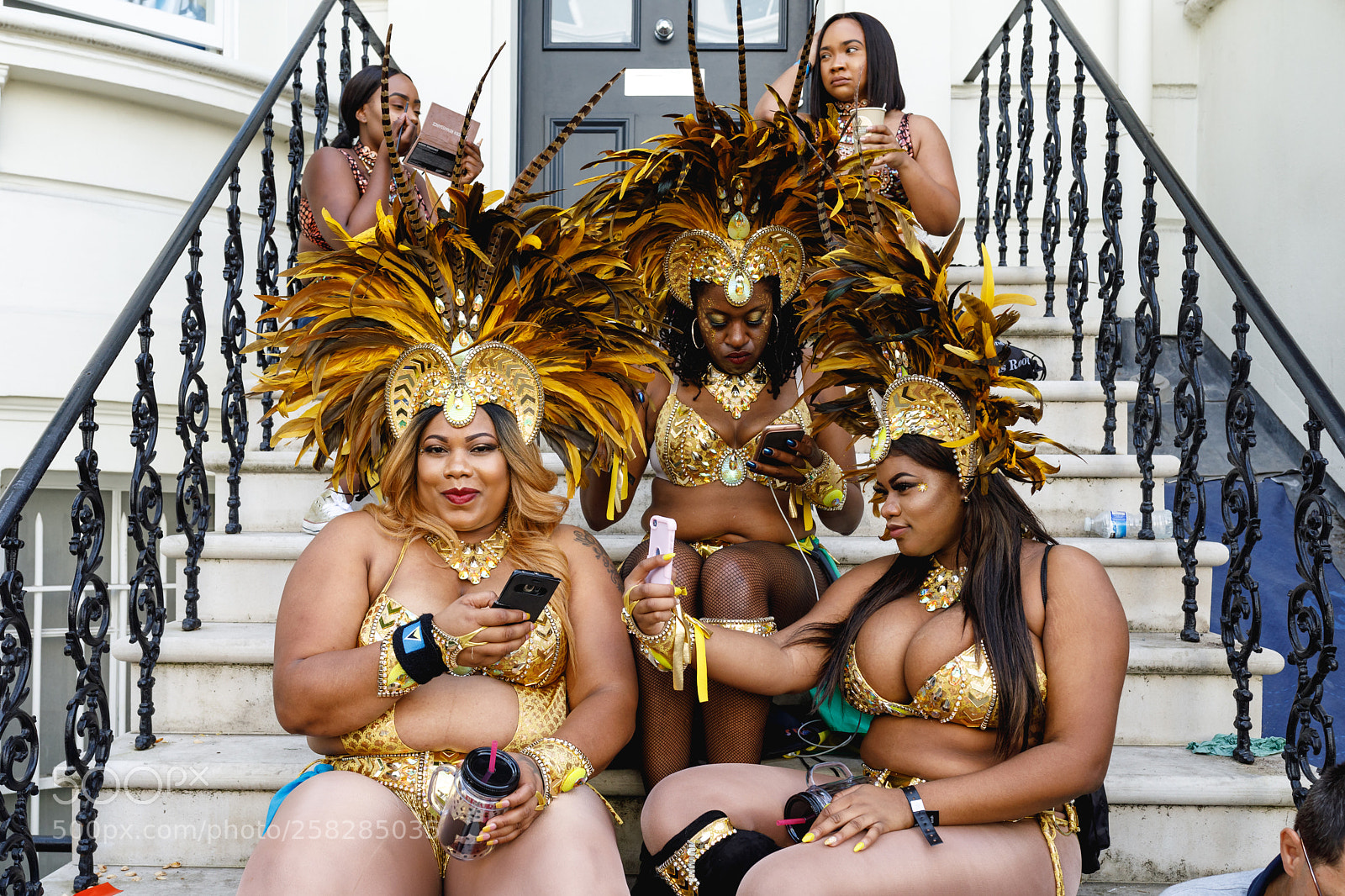 Canon EOS 5D Mark IV sample photo. Carnival photography