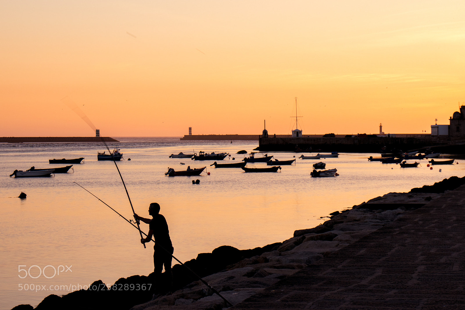 Canon EOS 77D (EOS 9000D / EOS 770D) sample photo. Boats photography