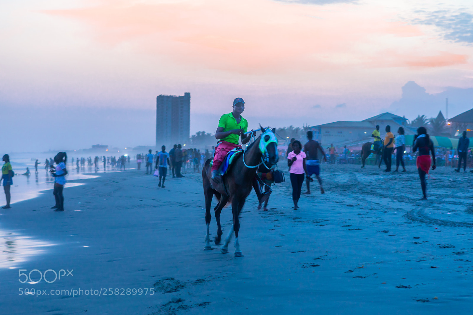Canon EOS 5D Mark IV sample photo. On the beach photography