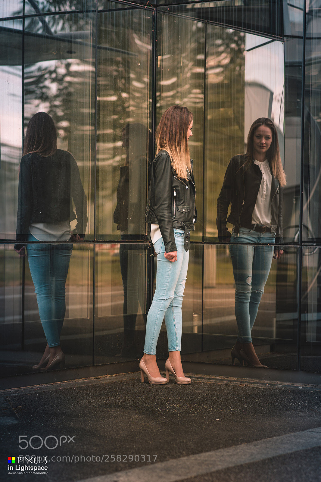 Nikon D810 sample photo. Three times a lady photography