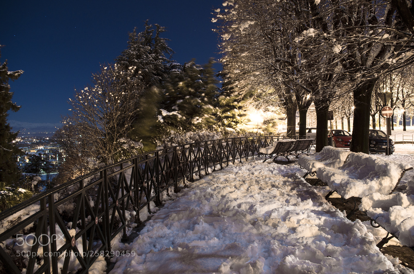 Pentax K-50 sample photo. Snow photography