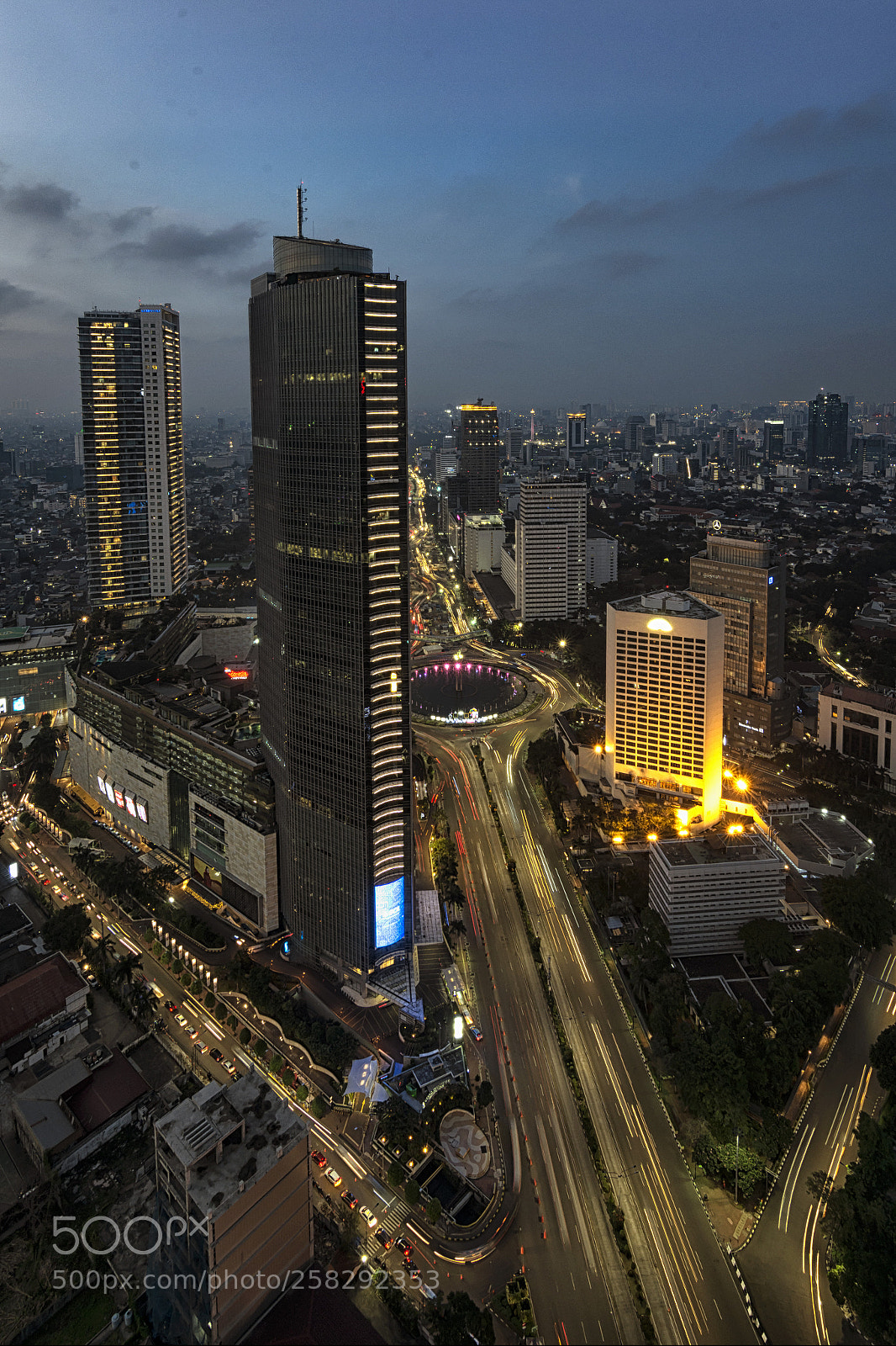 Nikon D7200 sample photo. Towering view photography