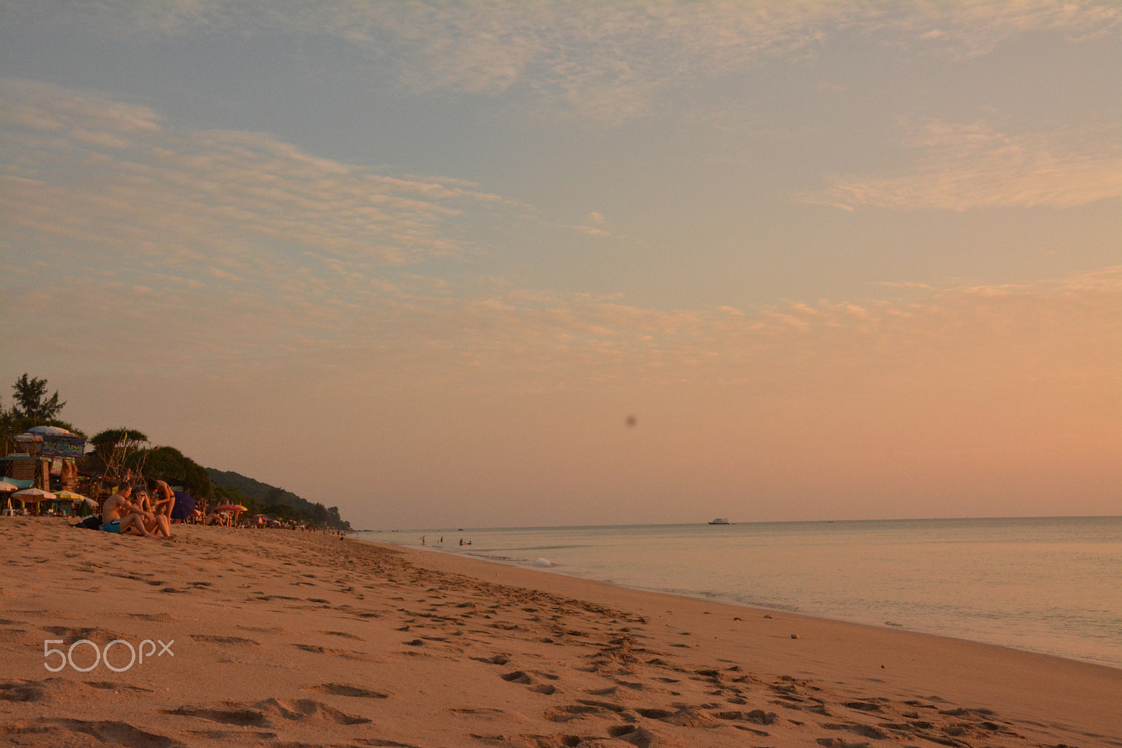 Nikon D5200 sample photo. Thaiexpress photography