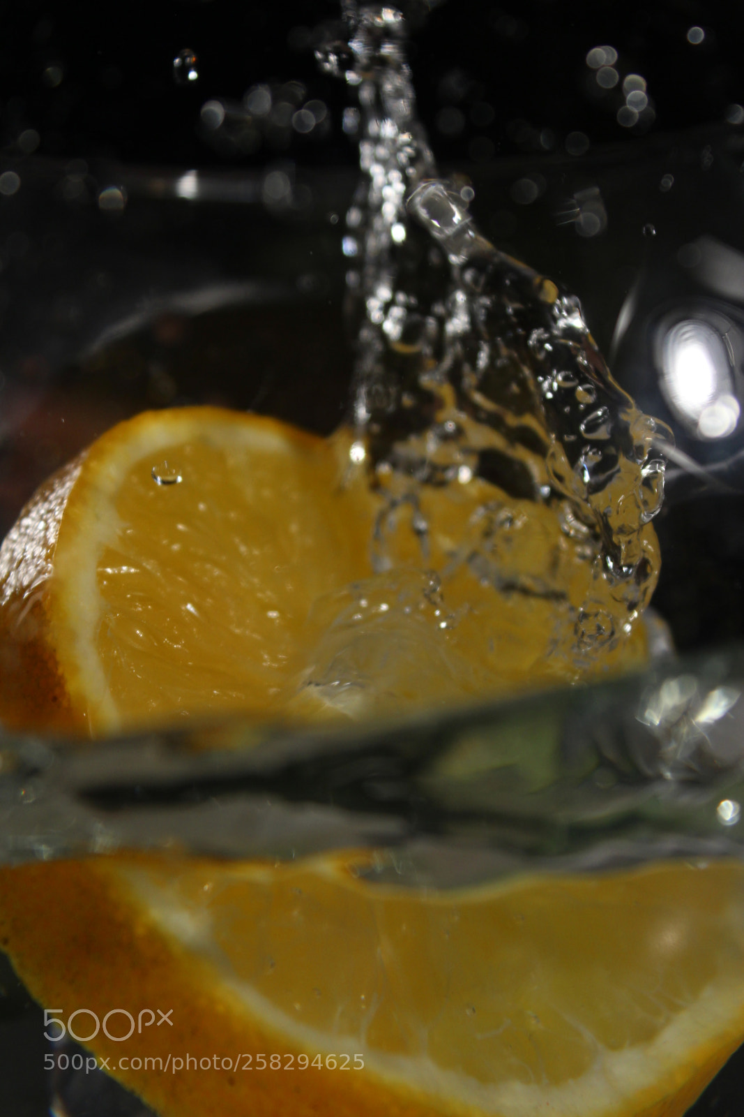 Canon EOS 1300D (EOS Rebel T6 / EOS Kiss X80) sample photo. Frutas, splash orange photography