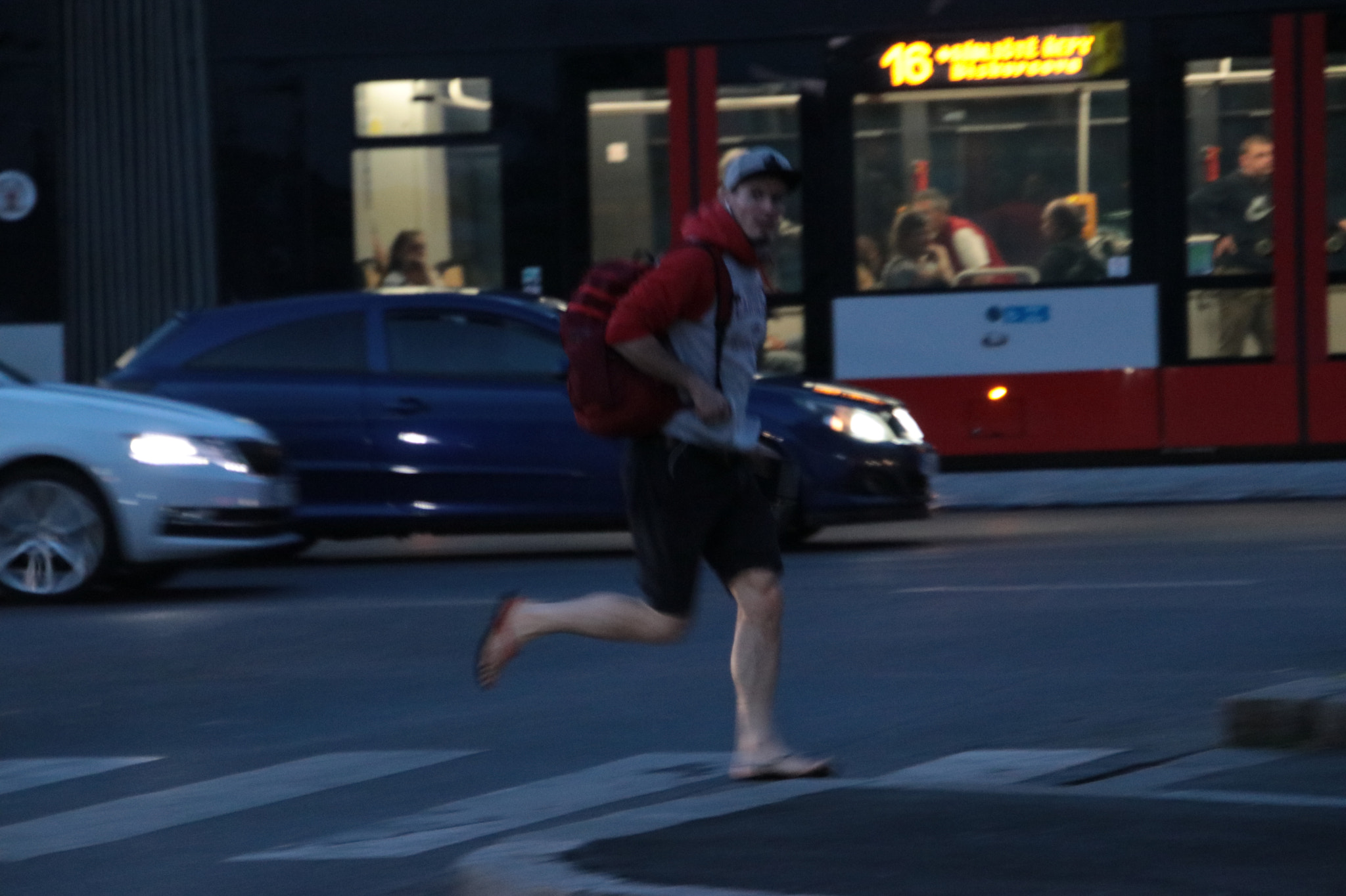 Canon EF 300mm F2.8L IS II USM sample photo. Prague / praha - may 2018 photography