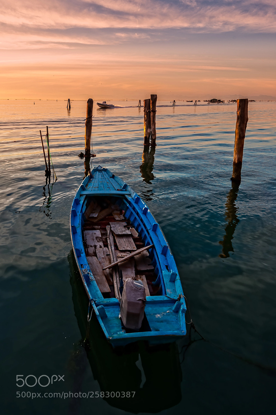 Nikon D700 sample photo. Fishing boat moored on photography