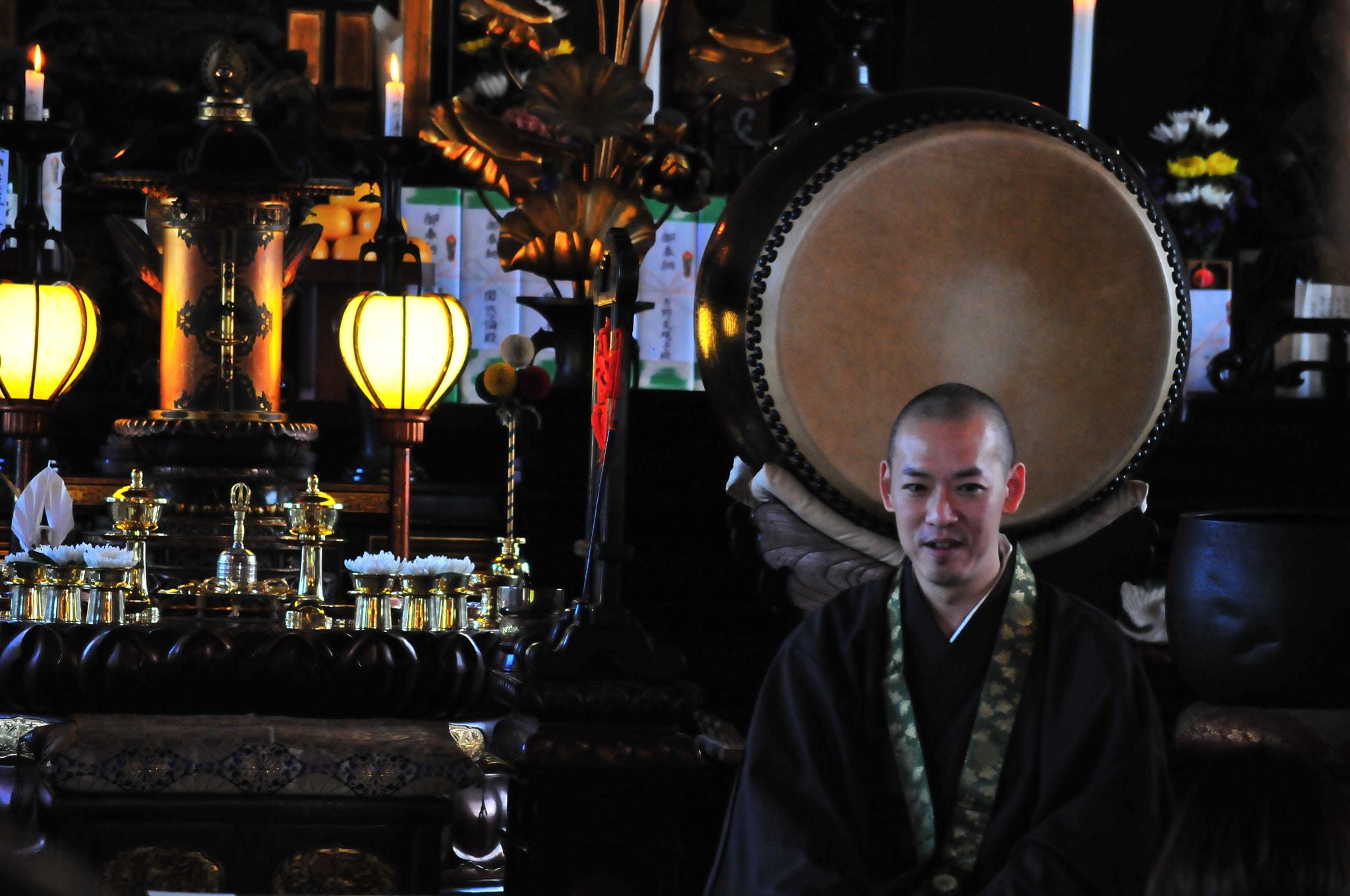 Nikon D300 sample photo. Japanese monk photography