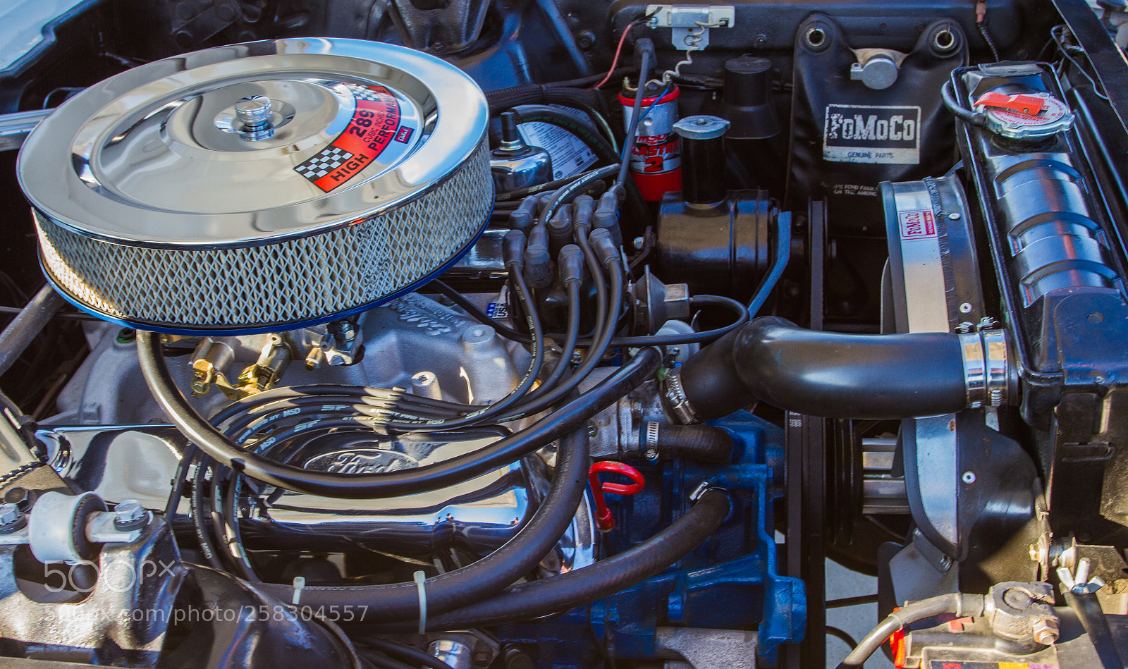Canon EOS 7D sample photo. Mustang engine photography