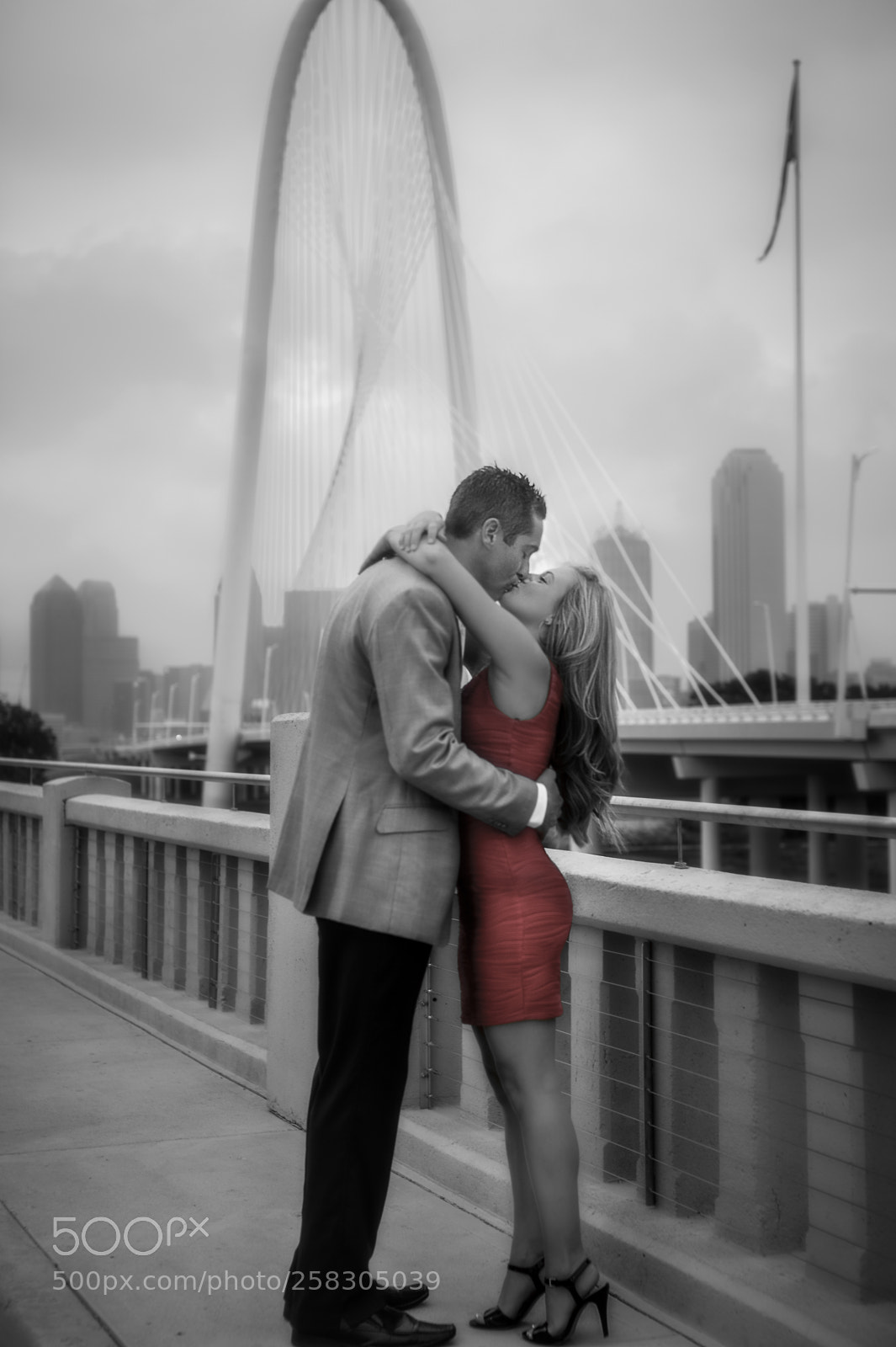 Sony a7R sample photo. Lady in red photography