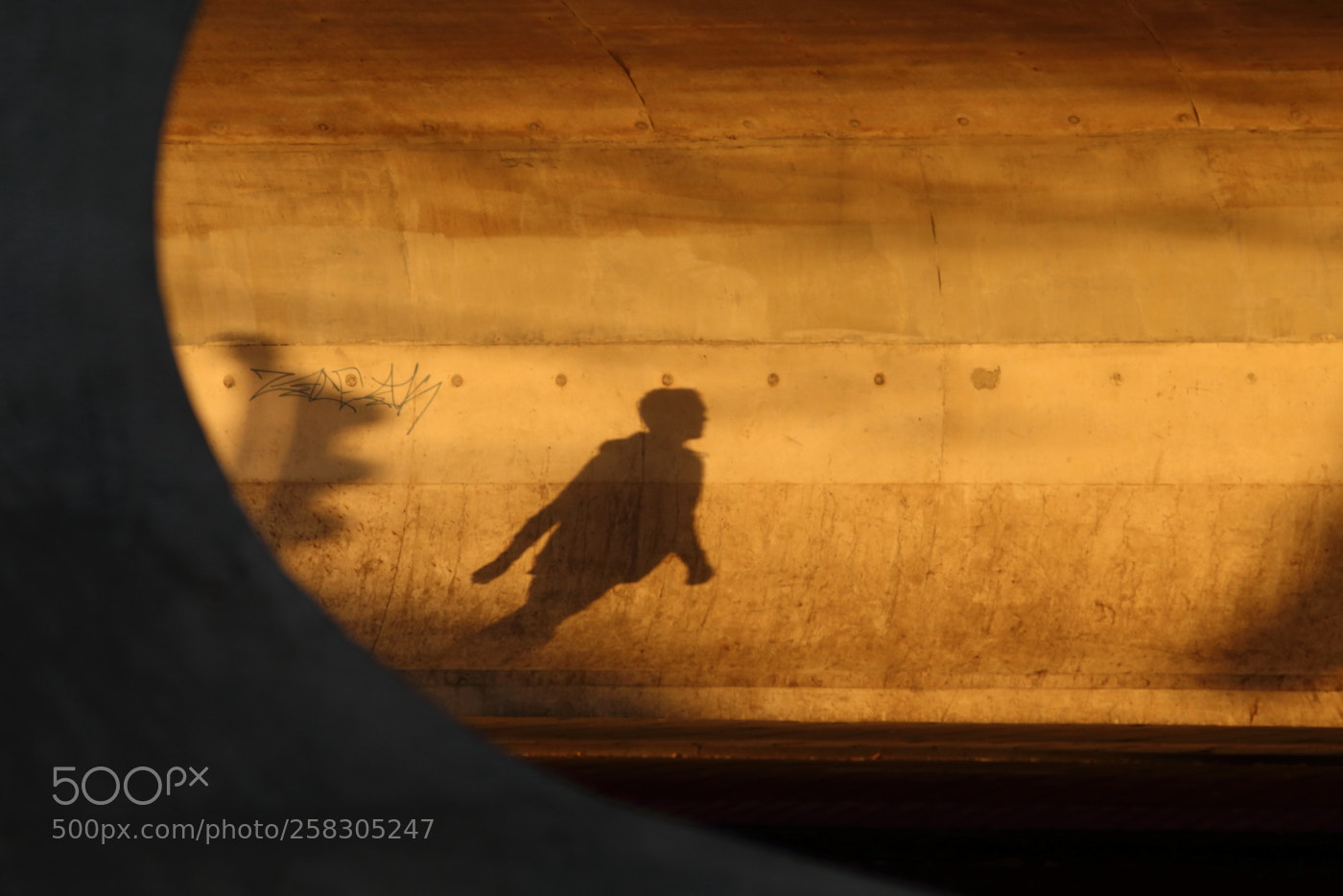 Canon EOS 6D sample photo. Urban shadows photography