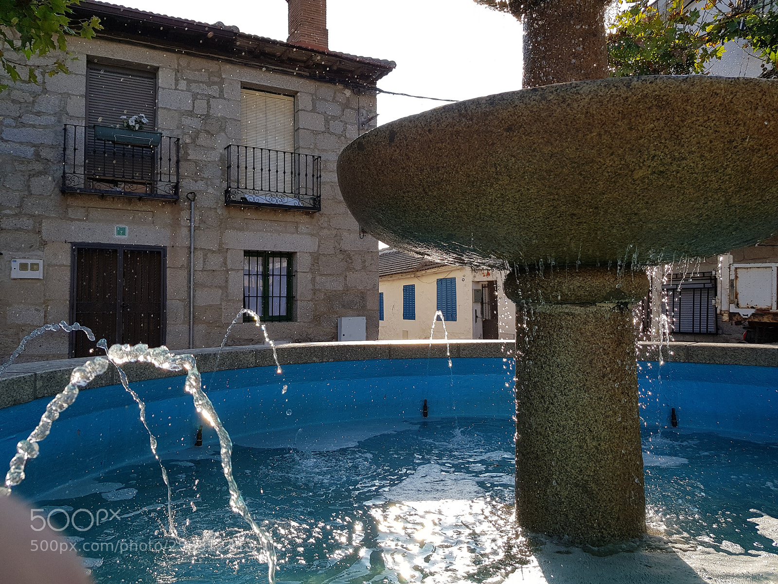 Samsung Galaxy S8+ sample photo. Fountain theme water o photography