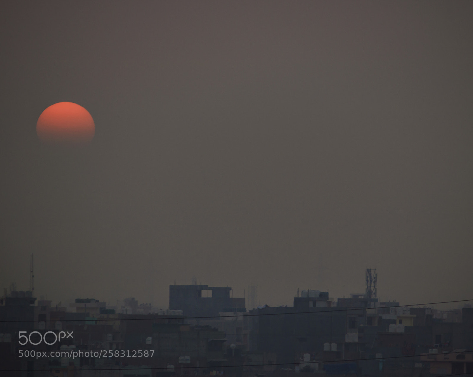 Canon EOS 750D (EOS Rebel T6i / EOS Kiss X8i) sample photo. Behind the clouds photography