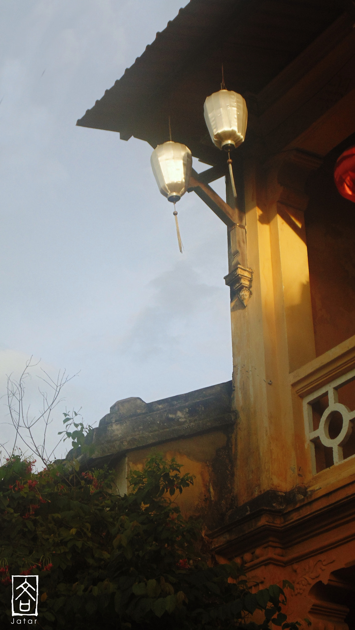 Sony Cyber-shot DSC-H200 sample photo. Hoi an arch - a view photography