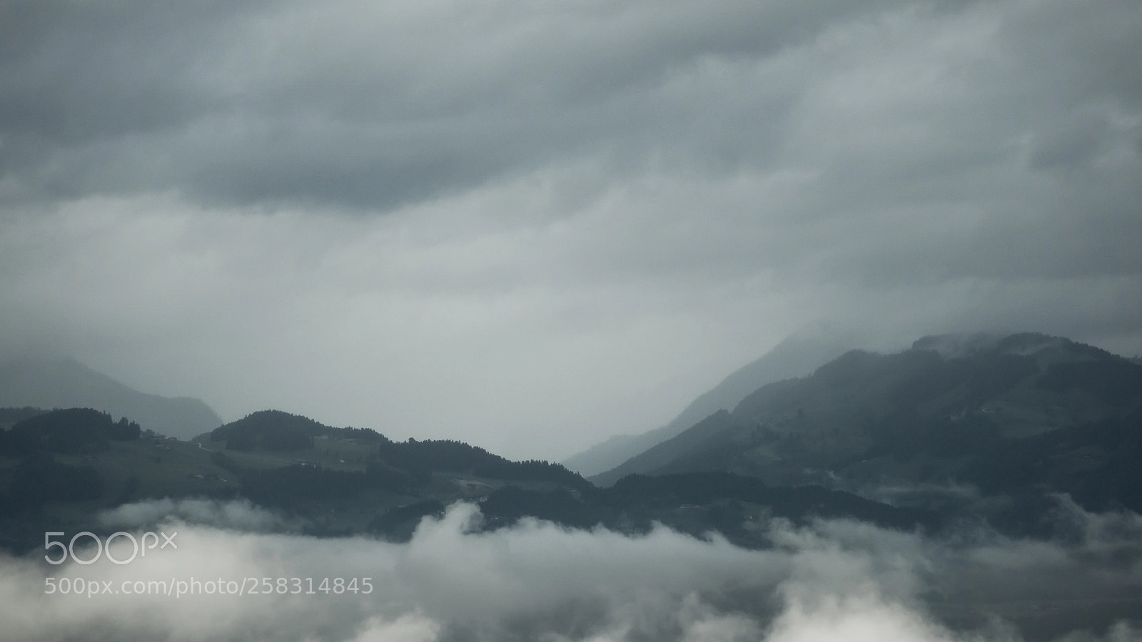 Sony a6000 sample photo. Misty landscape photography