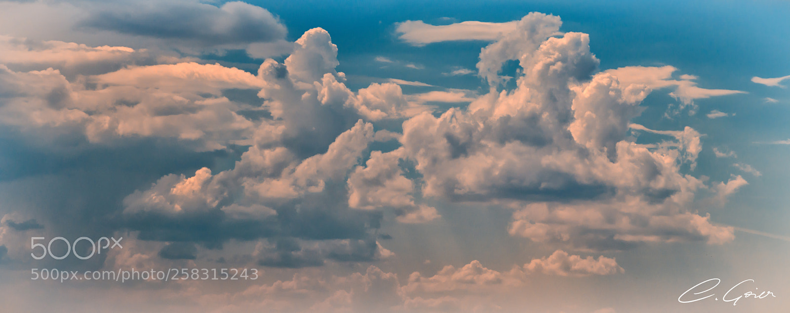 Canon EOS 77D (EOS 9000D / EOS 770D) sample photo. Dramatic clouds photography