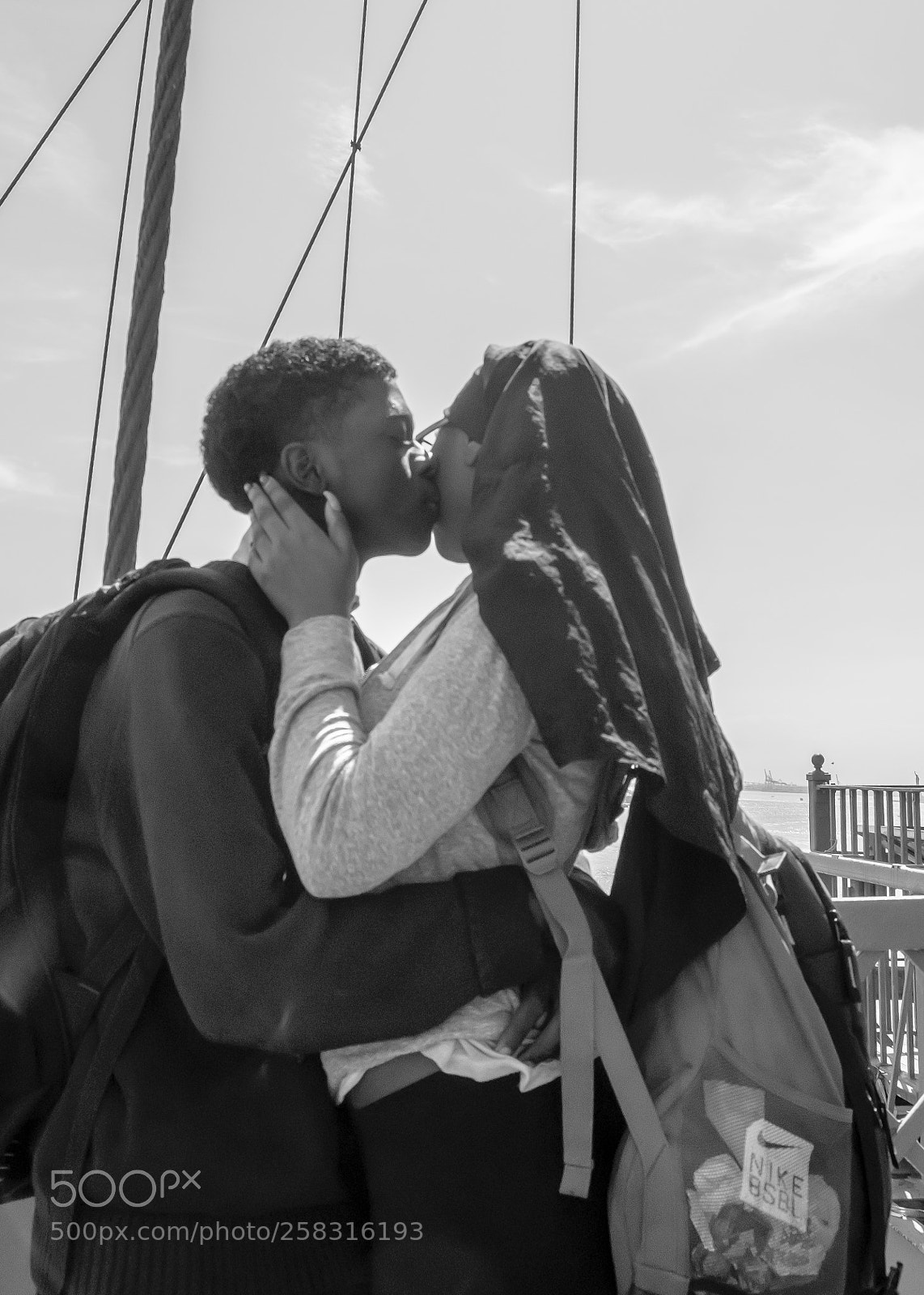 Fujifilm X-E3 sample photo. Young love photography