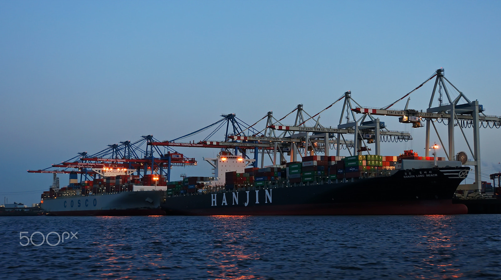 Sony E 18-55mm F3.5-5.6 OSS sample photo. Hanjin long beach photography