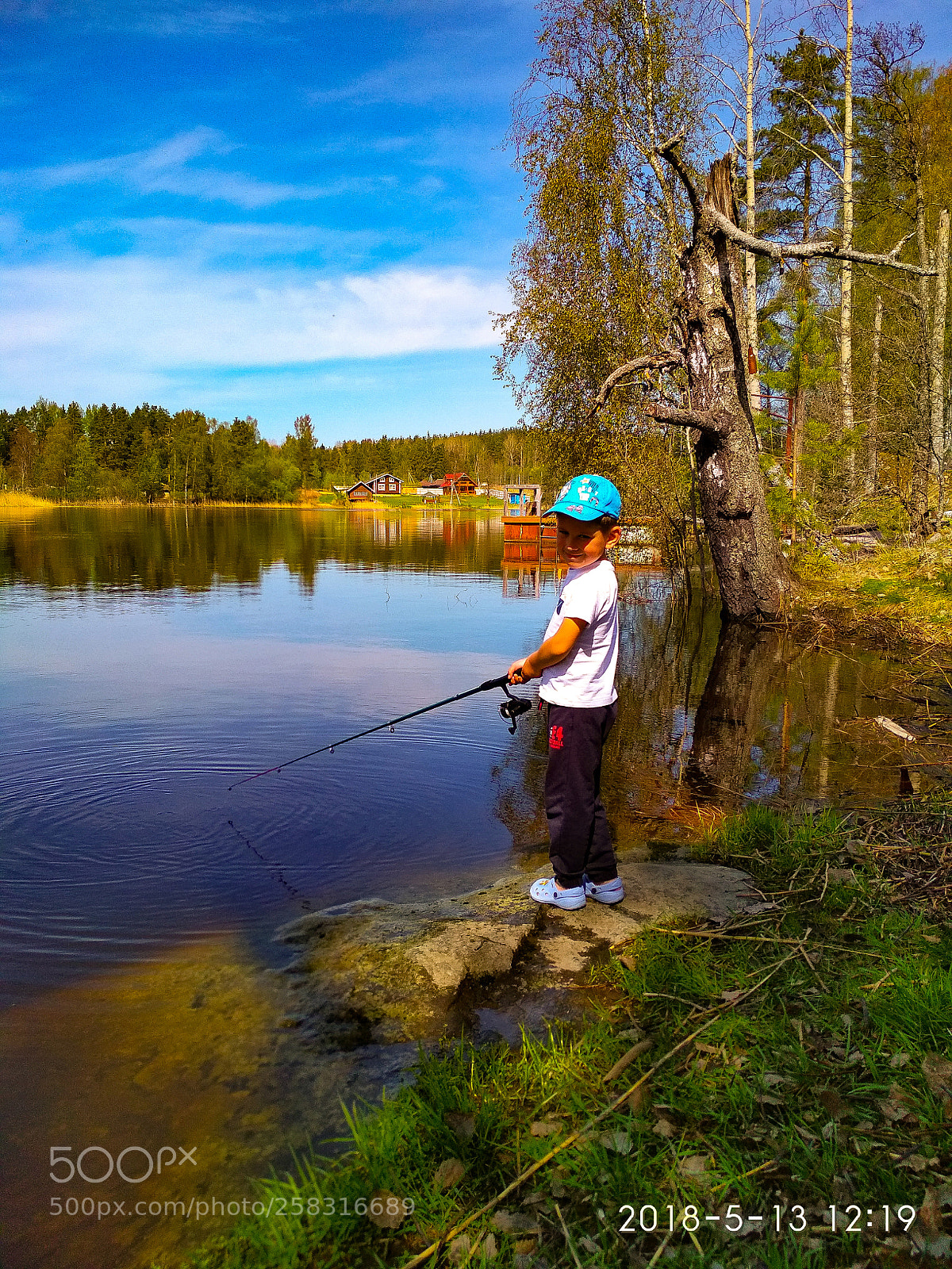 Xiaomi Redmi 4X sample photo. Little fisherman photography