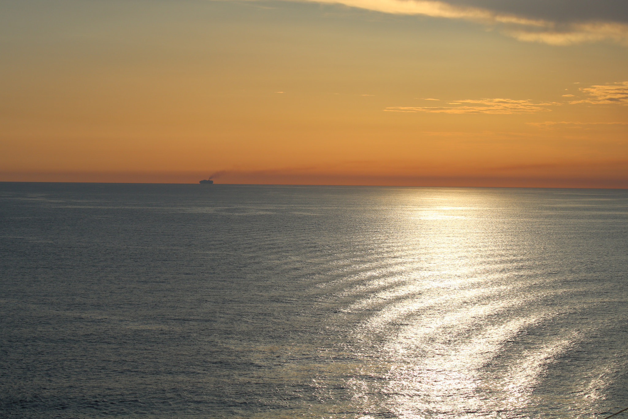 Canon EF 70-300mm F4-5.6 IS USM sample photo. Sunsets photography