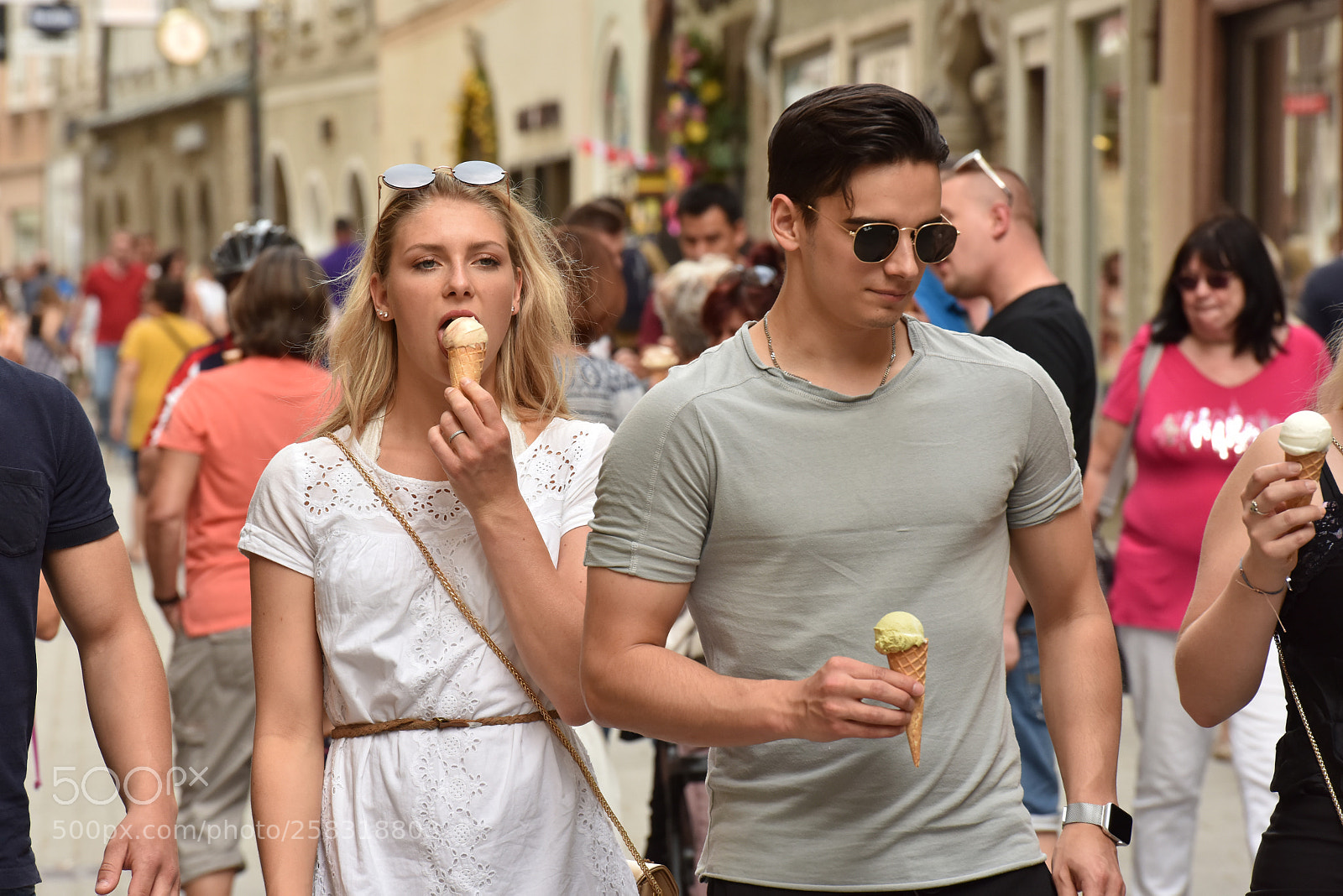 Nikon D810 sample photo. Street photography