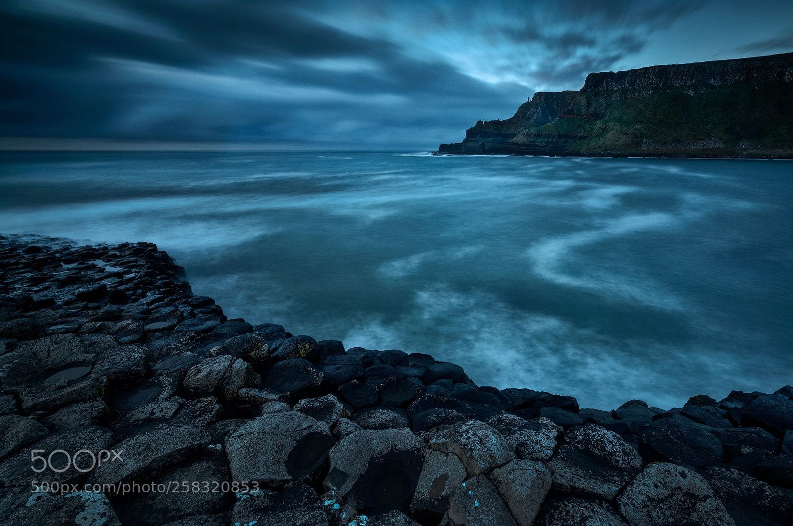 Sony a7R II sample photo. Blue hour at giant's photography