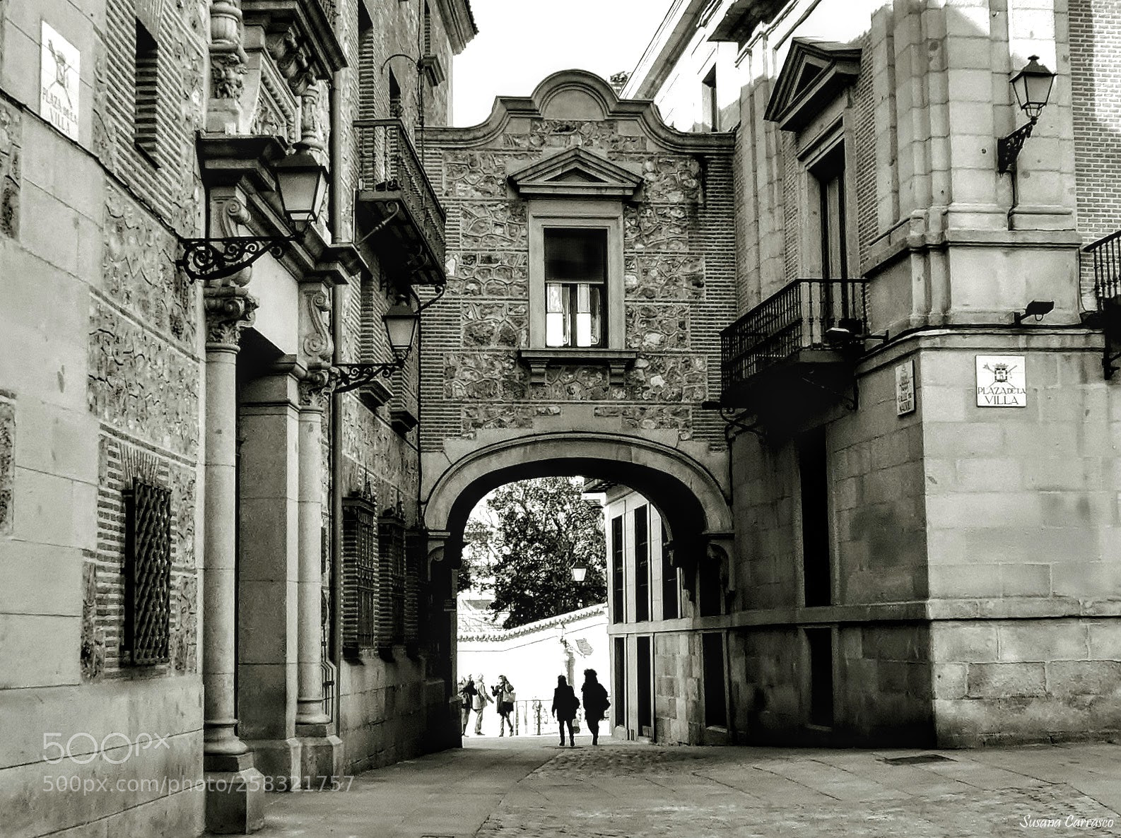 Nikon Coolpix P520 sample photo. Plaza de la villa photography