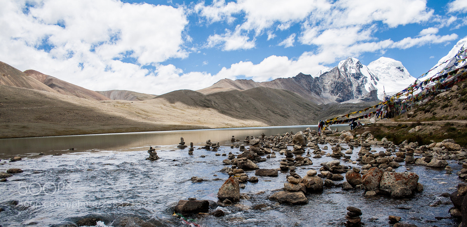 Canon EOS 1000D (EOS Digital Rebel XS / EOS Kiss F) sample photo. Stacked stones - gurudongmar photography