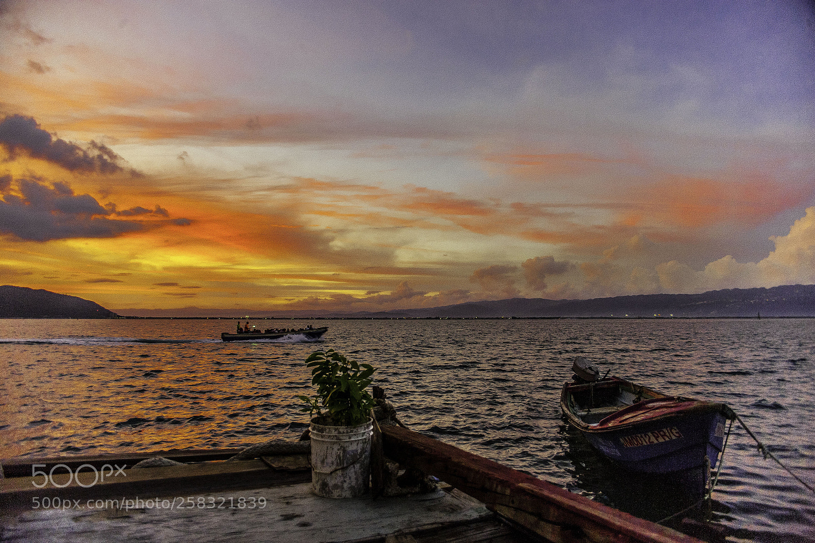 Nikon D700 sample photo. Sunset photography